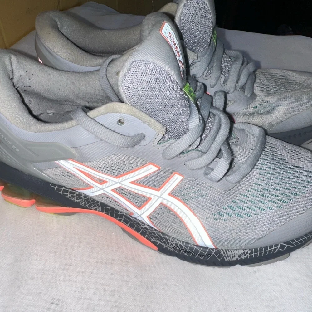 Asics stylish shoes
